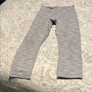 Lululemon Gray Stripe Crop Leggings 4